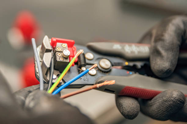 Best Affordable Electrician  in Rockford, IL