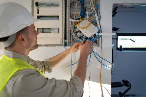 Best Local Electrician Companies  in Rockford, IL